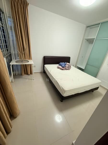 48 Strathmore Avenue, 48 Strathmore Avenue, 3 Bedrooms, 969 sqft, HDB Flat For Rent, by Joanne Li, 500140049 - Bedroom - PropertyGuru.com.sg