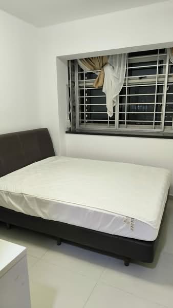 48 Strathmore Avenue, 48 Strathmore Avenue, 3 Bedrooms, 969 sqft, HDB Flat For Rent, by Joanne Li, 500140049 - Bedroom - PropertyGuru.com.sg