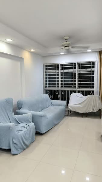 48 Strathmore Avenue, 48 Strathmore Avenue, 3 Bedrooms, 969 sqft, HDB Flat For Rent, by Joanne Li, 500140049 - Living Room - PropertyGuru.com.sg