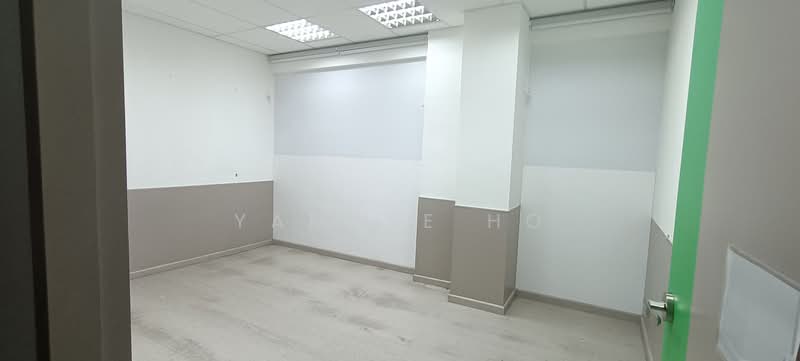 131 Jurong Gateway Road, , 2,002 sqft, Shop / Shophouse For Sale, by Yammie Ho, 500140055 - Interior - CommercialGuru.com.sg
