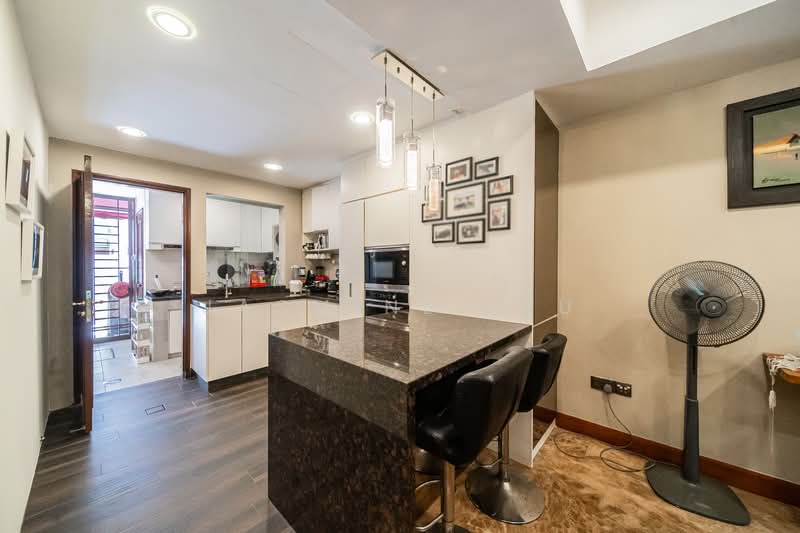 Park Villas, 12 Park Villas Terrace, 5 Bedrooms, 2,600 sqft, Terraced House For Sale, by Jasmine Lau, 500140057 - Kitchen - PropertyGuru.com.sg