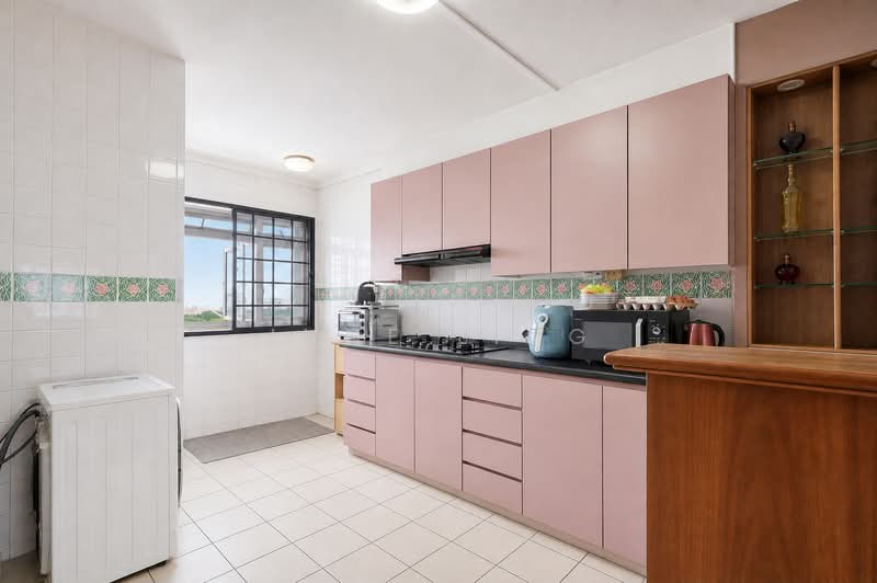 558 Pasir Ris Street 51, 558 Pasir Ris Street 51, 4 Bedrooms, 1,324 sqft, HDB Flat For Sale, by June Ling, 500140060 - Kitchen - PropertyGuru.com.sg
