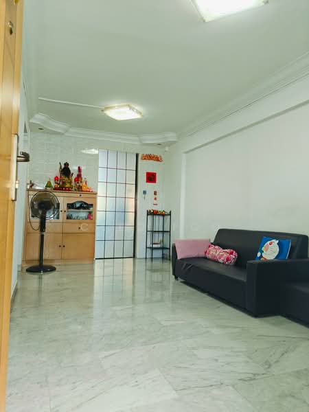 225A Jurong East Street 21, 225A Jurong East Street 21, 2 Bedrooms, 721 sqft, HDB Flat For Sale, by Cleo Foo, 500140067 - Living Room - PropertyGuru.com.sg