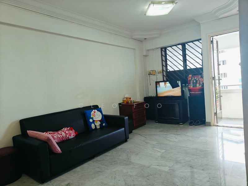 225A Jurong East Street 21, 225A Jurong East Street 21, 2 Bedrooms, 721 sqft, HDB Flat For Sale, by Cleo Foo, 500140067 - Living Room - PropertyGuru.com.sg