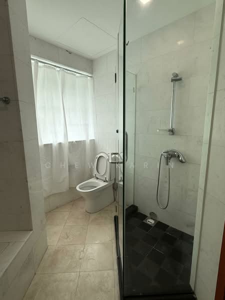 Cote D'Azur, 66 Marine Parade Road, 2 Bedrooms, 1,152 sqft, Condominium For Rent, by Chew Karin, 500140071 - Bathroom - PropertyGuru.com.sg