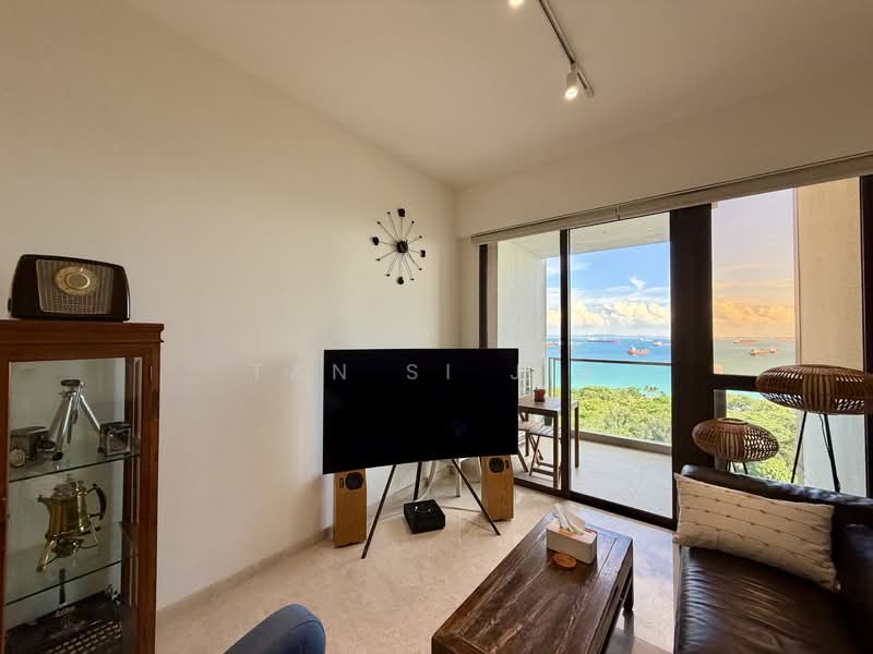 Seaside Residences, 10 Siglap Link, 2 Bedrooms, 786 sqft, Apartment For Sale, by Tan Si Jia, 500140072 - Living Room - PropertyGuru.com.sg