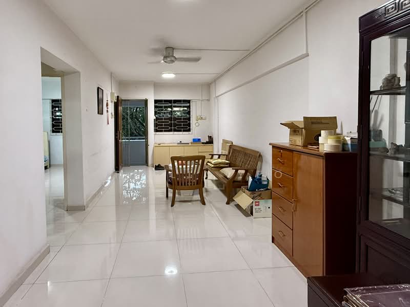223 Ang Mo Kio Avenue 1, 223 Ang Mo Kio Avenue 1, 2 Bedrooms, 721 sqft, HDB Flat For Sale, by Phelia Yeo, 500140073 - Living Room - PropertyGuru.com.sg