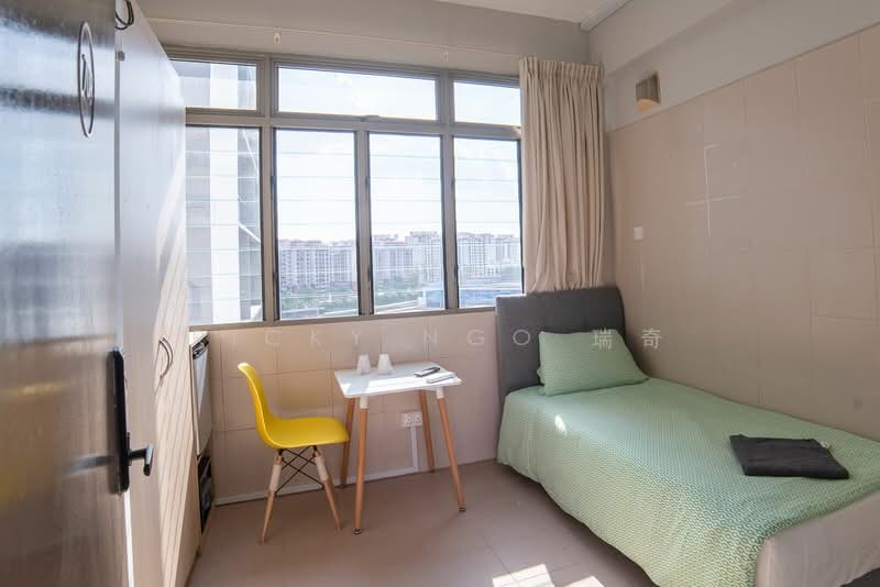 Coliwoo Boon Lay ( Near NTU | Co-Living Apartment ), , Studio, 220 sqft, Apartment For Rent, by Ricky Ngo 瑞奇, 500140076 - Bedroom - PropertyGuru.com.sg