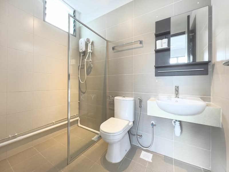 Coliwoo Boon Lay ( Near NTU | Co-Living Apartment ), , Studio, 220 sqft, Apartment For Rent, by Ricky Ngo 瑞奇, 500140076 - Bathroom - PropertyGuru.com.sg