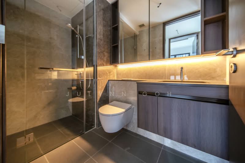 Tembusu Grand, 98 Jalan Tembusu, 2 Bedrooms, 743 sqft, Condominium For Rent, by Julynn Goh, 500140082 - Bathroom - PropertyGuru.com.sg