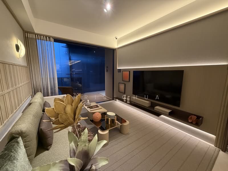 Nava Grove, 40 Pine Grove, 4 Bedrooms, 1,464 sqft, Condominium For Sale, by Chris Chua, 500140083 - Living Room - PropertyGuru.com.sg