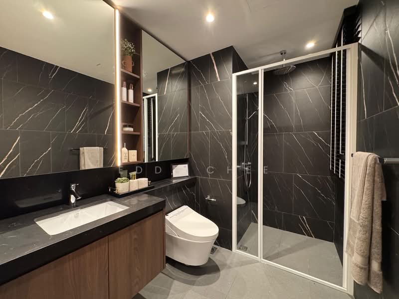 The Arcady At Boon Keng, 1037 Serangoon Road, 3 Bedrooms, 1,195 sqft, Condominium For Sale, by Eddy Chee, 500140090 - Bathroom - PropertyGuru.com.sg