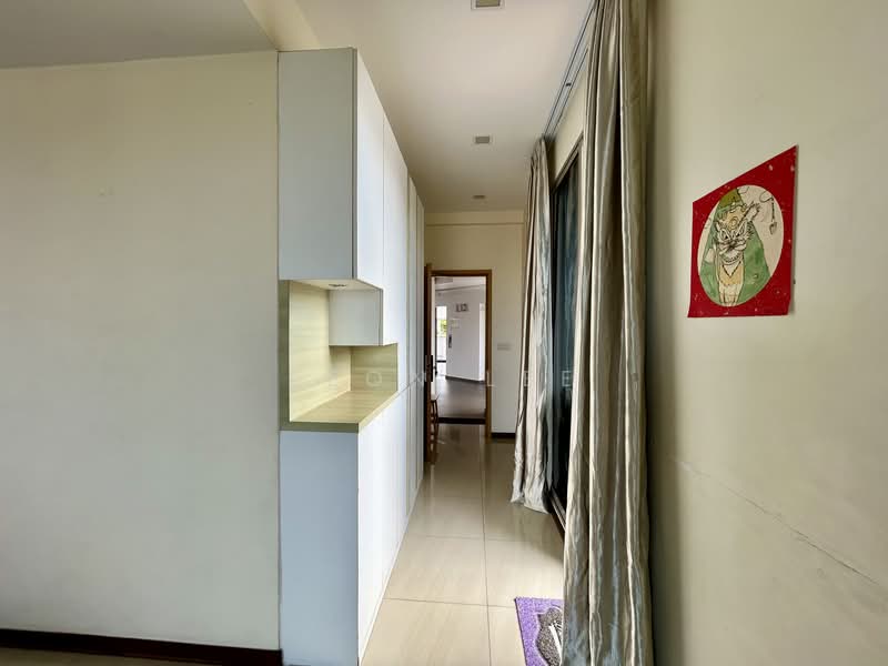 Sea Horizon, 1 Pasir Ris Rise, 4 Bedrooms, 1,582 sqft, Executive Condominium For Sale, by Leon Lee, 500140092 - Corridor - PropertyGuru.com.sg