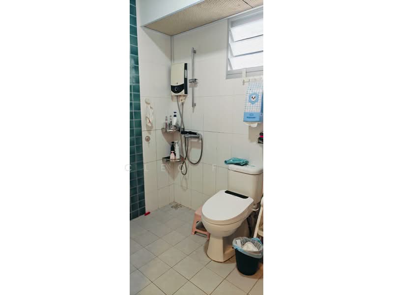 415A Fernvale Link, 415A Fernvale Link, 3 Bedrooms, 1,001 sqft, HDB Flat For Rent, by Cleo Foo, 500140097 - Bathroom - PropertyGuru.com.sg