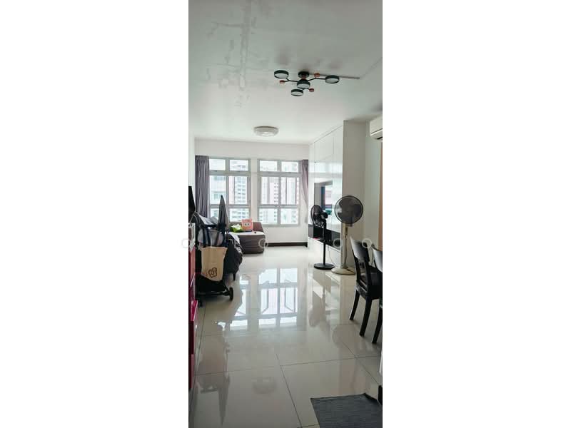 415A Fernvale Link, 415A Fernvale Link, 3 Bedrooms, 1,001 sqft, HDB Flat For Rent, by Cleo Foo, 500140097 - Living Room - PropertyGuru.com.sg