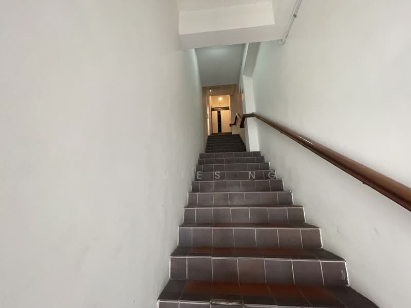 722B Geylang Road, Geylang Road, 1,066 sqft, Office For Rent, by Davies Ng, 500140100 - Interior - CommercialGuru.com.sg