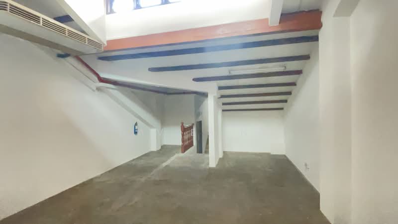 722B Geylang Road, Geylang Road, 1,066 sqft, Office For Rent, by Davies Ng, 500140100 - Interior - CommercialGuru.com.sg