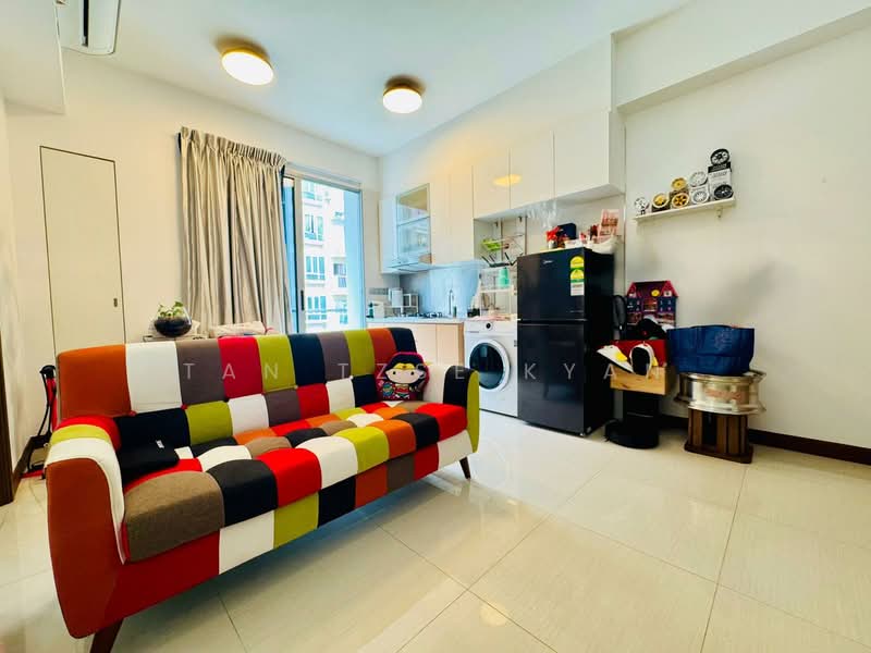 Viento, 29 Lorong 30 Geylang, 1 Bedroom, 431 sqft, Apartment For Sale, by Tan Tzse Kyan, 500140104 - Living Room - PropertyGuru.com.sg