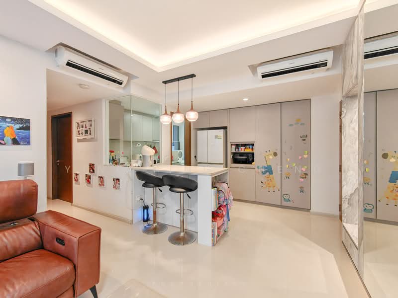 The Visionaire, 180 Canberra Drive, 3 Bedrooms, 1,023 sqft, Executive Condominium For Sale, by Ying Ying Cheng, 500140108 - Living Room - PropertyGuru.com.sg