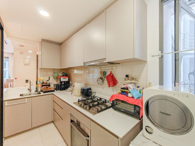 The Visionaire, 180 Canberra Drive, 3 Bedrooms, 1,023 sqft, Executive Condominium For Sale, by Ying Ying Cheng, 500140108 - Kitchen - PropertyGuru.com.sg