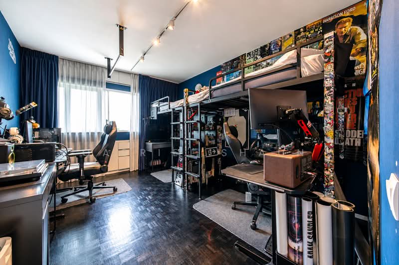 Pine Grove, 1A Pine Grove, 3 Bedrooms, 1,755 sqft, Condominium For Sale, by Gabriel Shaun, 500140117 - Study - PropertyGuru.com.sg