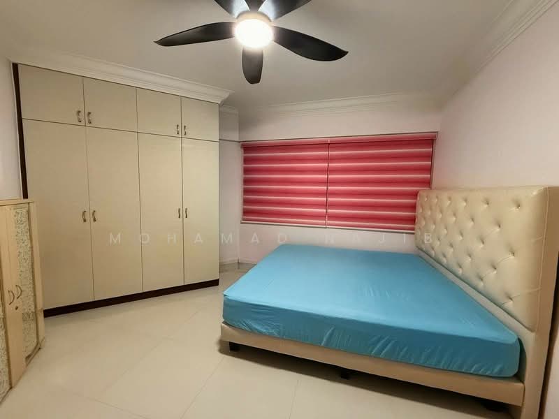 275 Tampines Street 22, 275 Tampines Street 22, 3 Bedrooms, 1,152 sqft, HDB Flat For Sale, by Mohamad Najib, 500140125 - Bedroom - PropertyGuru.com.sg