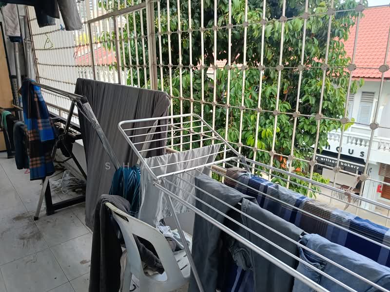 129 Owen road, Owen road, 3 Bedrooms, 900 sqft, Shophouse For Sale, by Sharon Tan, 500140134 - Balcony - PropertyGuru.com.sg