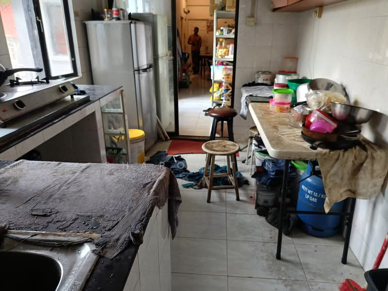 129 Owen road, Owen road, 3 Bedrooms, 900 sqft, Shophouse For Sale, by Sharon Tan, 500140134 - Kitchen - PropertyGuru.com.sg