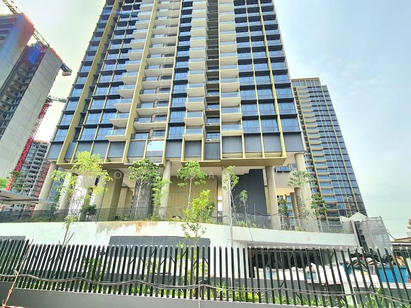 Pinetree Hill, 30 Pine Grove, 1 Bedroom, 538 sqft, Condominium For Sale, by Lock Sau Lai, 500140135 - Exterior - PropertyGuru.com.sg