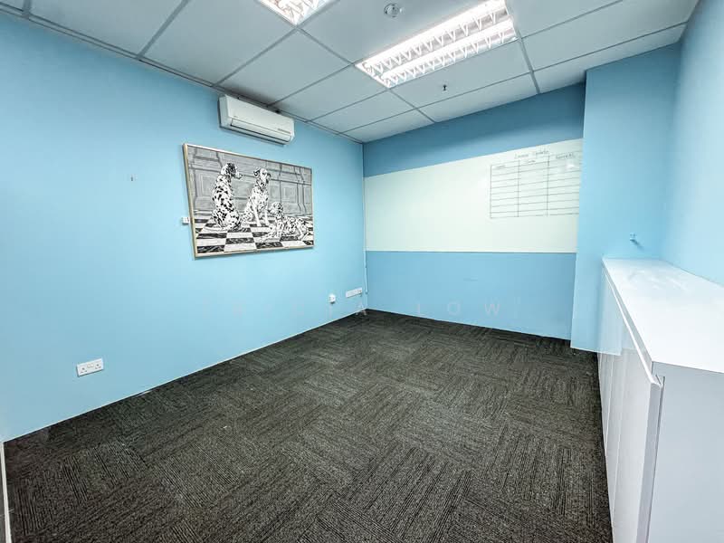 A'Posh BizHub, 1 Yishun industrial Street 1, 1,658 sqft, Light Industrial (B1) For Sale, by Tricia Low, 500140137 - Room1 - CommercialGuru.com.sg