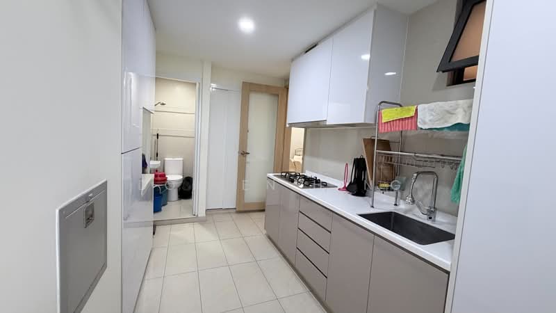 Wandervale, 351 Choa Chu Kang Avenue 3, Room Rental, 150 sqft, Executive Condominium For Rent, by Doreen Heng, 500140142 - Kitchen - PropertyGuru.com.sg