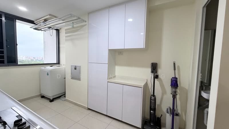 Wandervale, 351 Choa Chu Kang Avenue 3, Room Rental, 150 sqft, Executive Condominium For Rent, by Doreen Heng, 500140142 - Balcony - PropertyGuru.com.sg
