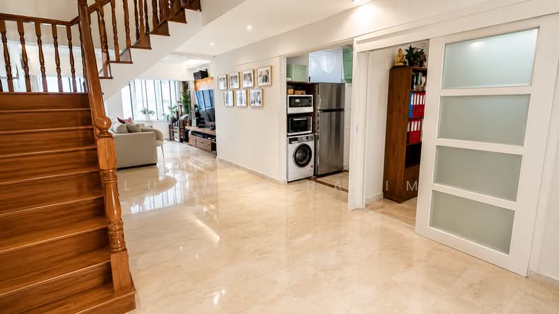 717 Bedok Reservoir Road, 717 Bedok Reservoir Road, 4 Bedrooms, 1,506 sqft, HDB Flat For Sale, by Luqman Hakim, 500140146 - Living Room - PropertyGuru.com.sg