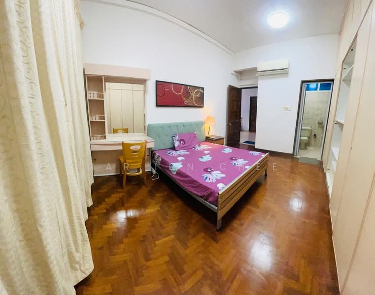 7B Lor 9 Geylang master bedroom, , Room Rental, 200 sqft, Apartment For Rent, by Mar Inn Chee, 500140162 - Master Bedroom - PropertyGuru.com.sg