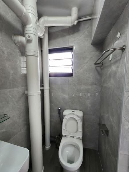 324A Sengkang East Way, 324A Sengkang East Way, Room Rental, 50 sqft, HDB Flat For Rent, by Jooli Yeap, 500140163 - Bathroom - PropertyGuru.com.sg