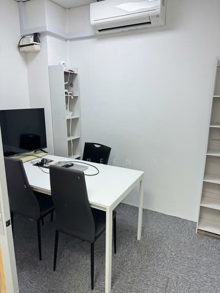 International Plaza, 10 Anson Road, 926 sqft, Office For Rent, by Maureen Ho, 500140165 - Study - CommercialGuru.com.sg