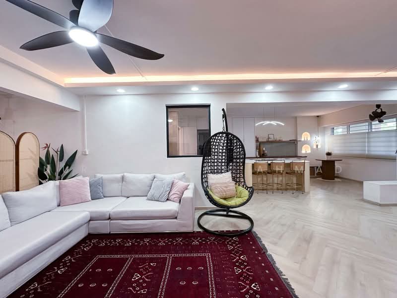 135 Pasir Ris Street 11, 135 Pasir Ris Street 11, 4 Bedrooms, 1,582 sqft, HDB Flat For Sale, by Nur Hidayah Ahmad, 500140181 - Spacious Living Room - PropertyGuru.com.sg