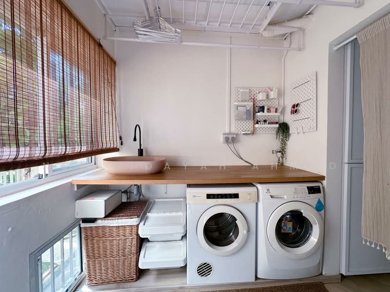 135 Pasir Ris Street 11, 135 Pasir Ris Street 11, 4 Bedrooms, 1,582 sqft, HDB Flat For Sale, by Nur Hidayah Ahmad, 500140181 - Functional Service Yard - PropertyGuru.com.sg