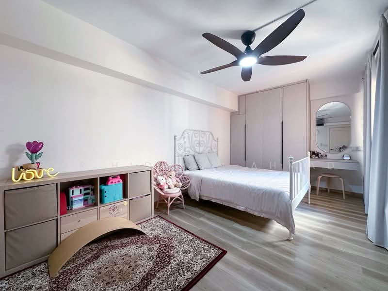 135 Pasir Ris Street 11, 135 Pasir Ris Street 11, 4 Bedrooms, 1,582 sqft, HDB Flat For Sale, by Nur Hidayah Ahmad, 500140181 - Bedroom - PropertyGuru.com.sg