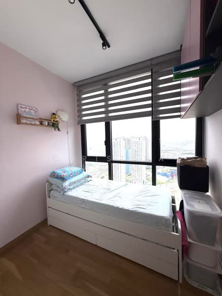 The Trilinq, 28A Jalan Lempeng, 3 Bedrooms, 1,347 sqft, Condominium For Rent, by Christina Wong, 500140187 - Bedroom - PropertyGuru.com.sg