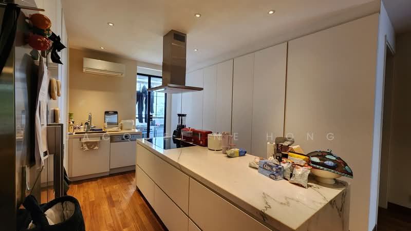 Astrid Meadows, 42 Coronation Road West, 2 Bedrooms, 1,787 sqft, Condominium For Rent, by Jacqueline Hong, 500140197 - Kitchen - PropertyGuru.com.sg