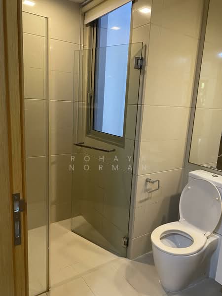 Terrasse, 23 Terrasse Lane, 2 Bedrooms, 807 sqft, Condominium For Rent, by Rohaya Norman, 500140200 - Bathroom - PropertyGuru.com.sg