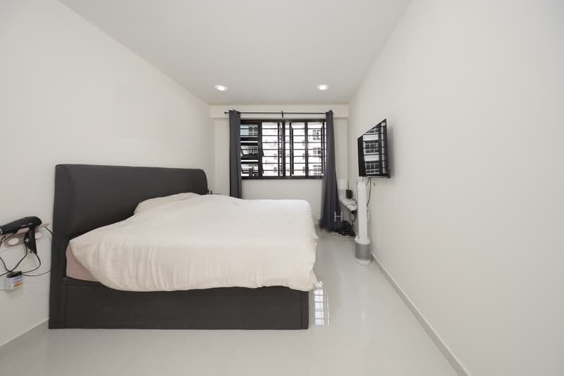 293C Compassvale Crescent, 293C Compassvale Crescent, 3 Bedrooms, 1,001 sqft, HDB Flat For Sale, by Ng You Hui, 500140205 - Bedroom - PropertyGuru.com.sg