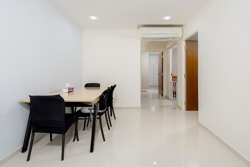 293C Compassvale Crescent, 293C Compassvale Crescent, 3 Bedrooms, 1,001 sqft, HDB Flat For Sale, by Ng You Hui, 500140205 - Dining Room - PropertyGuru.com.sg