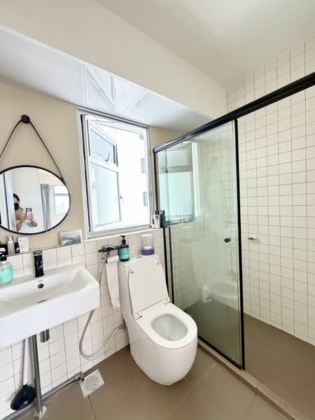 26B Saint George's Lane, 26B Saint George's Lane, 3 Bedrooms, 990 sqft, HDB Flat For Sale, by Goh Mei Ning, 500140212 - Bathroom - PropertyGuru.com.sg