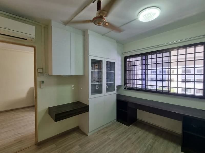 411 Bukit Batok West Avenue 4, 411 Bukit Batok West Avenue 4, 2 Bedrooms, 73 sqft, HDB Flat For Sale, by S. Bala, 500140226 - Study - PropertyGuru.com.sg