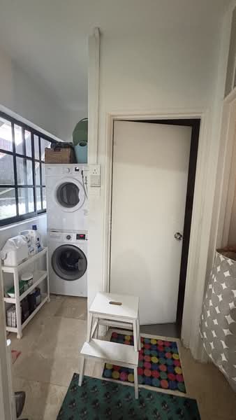 Jalan lim tai see, Jalan Lim Tai see, 4 Bedrooms, 2,800 sqft, Terraced House For Sale, by Madeline Toh, 500140230 - Yard Laundry area & Helper room - PropertyGuru.com.sg
