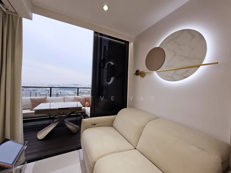 Whistler Grand, 109 West Coast Vale, 2 Bedrooms, 689 sqft, Condominium For Sale, by Steve Yap, 500140231 - Living Room - PropertyGuru.com.sg