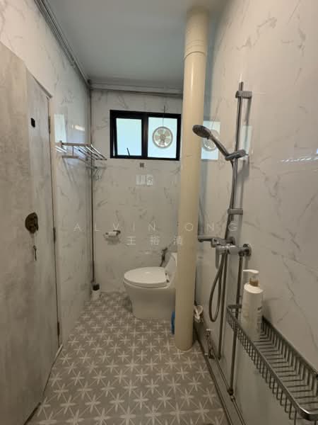161 Simei Road, 161 Simei Road, 3 Bedrooms, 1,119 sqft, HDB Flat For Sale, by Alvin Ong 王裕清, 500140237 - Bathroom - PropertyGuru.com.sg