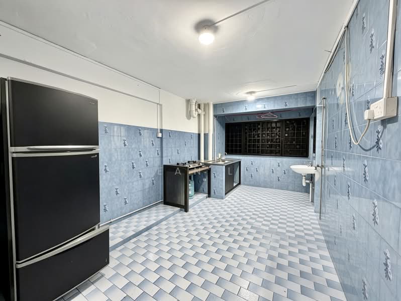 535 Upper Cross Street, 535 Upper Cross Street, 2 Bedrooms, 732 sqft, HDB Flat For Rent, by Kyean Lim, 500140266 - Kitchen - PropertyGuru.com.sg